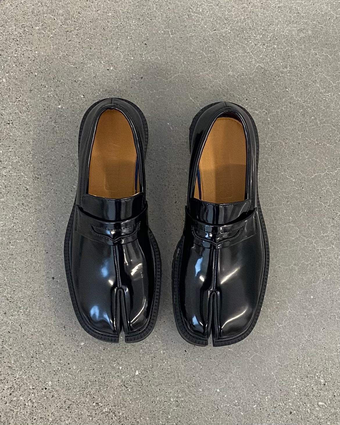 Tabi Loafers