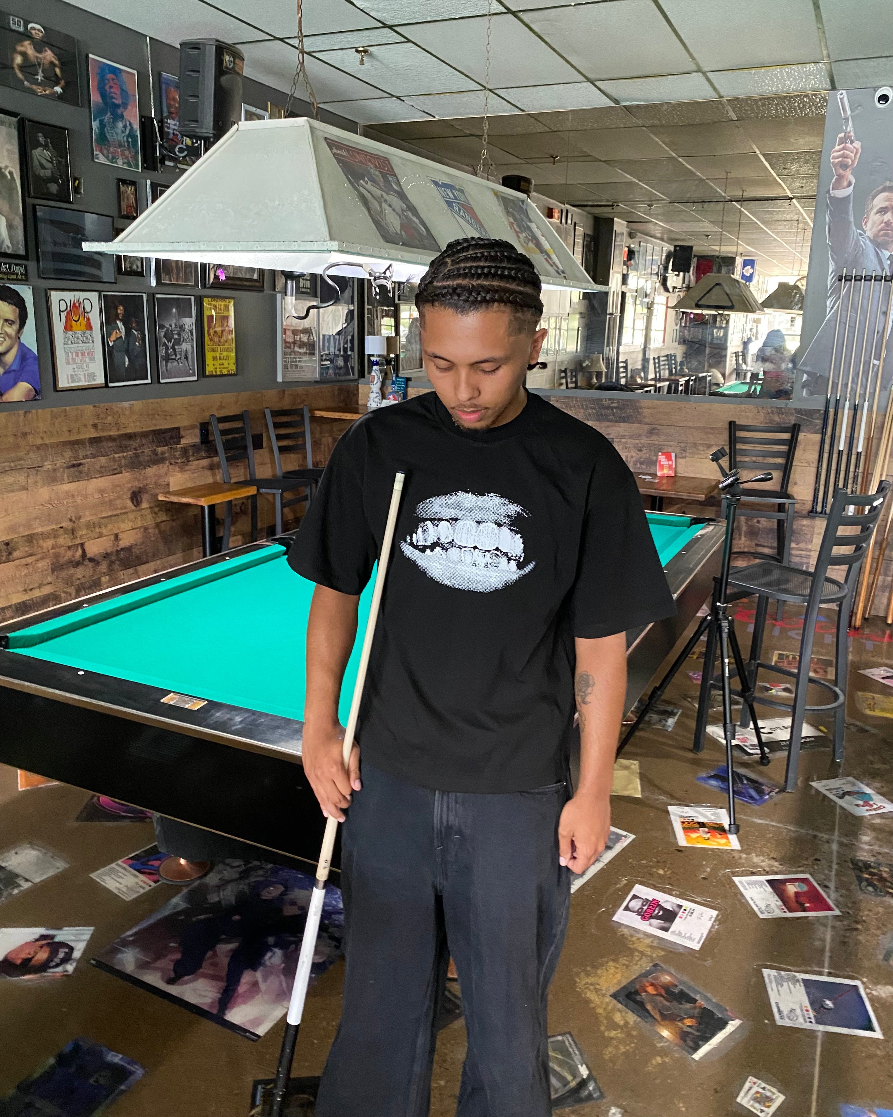 Grills Tee